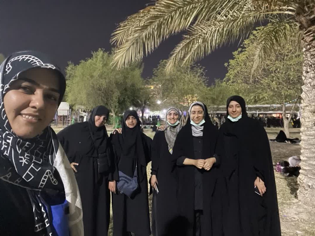 de898ed2 9fad 4d70 84b1 f04da8fb5068