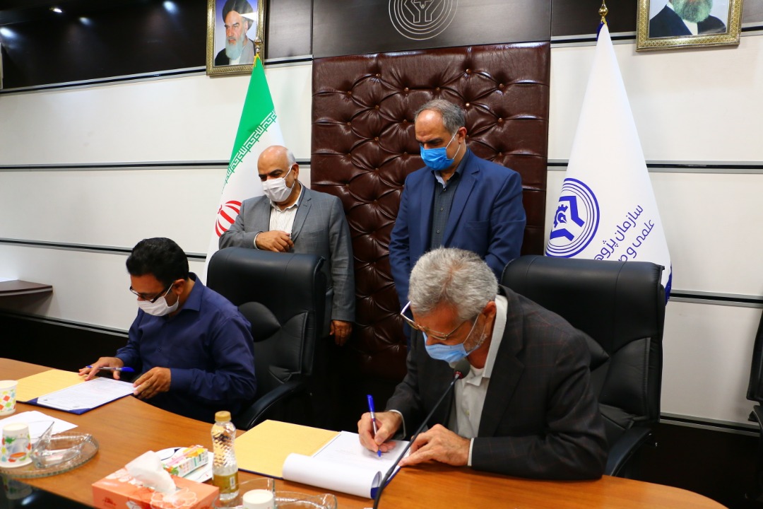 BCB54613 FB78 456C B72D DDF366240292